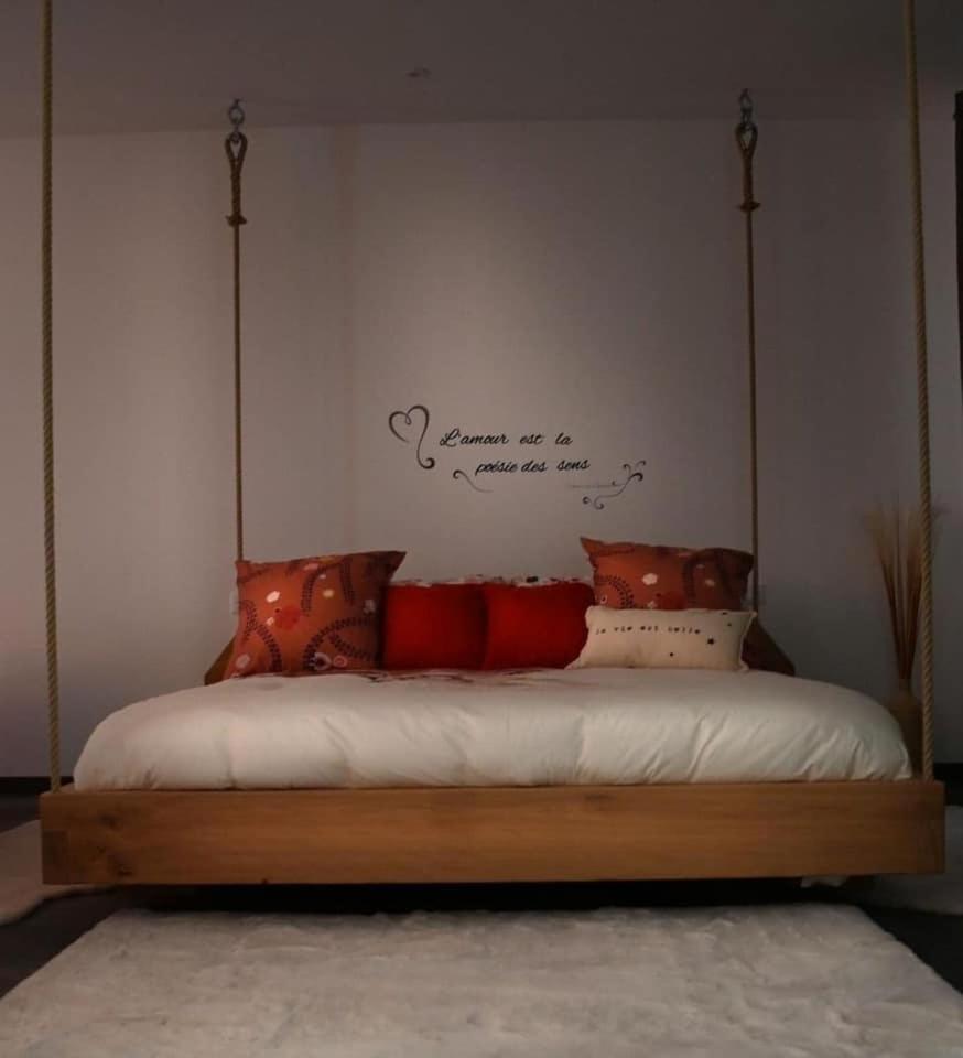 Ba'Cam SPA Bed & Breakfast Etigny Bagian luar foto